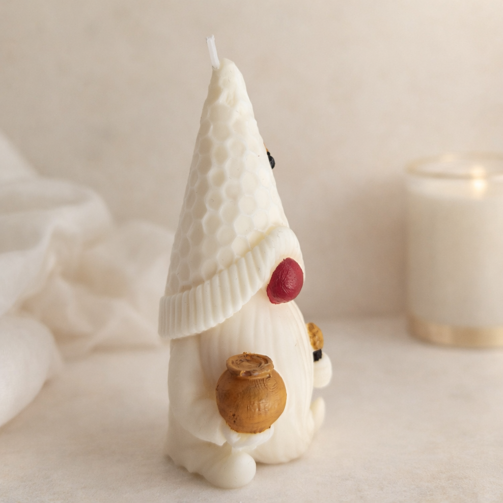 Honey Pot Gnome Fresh Linen Scented Candle
