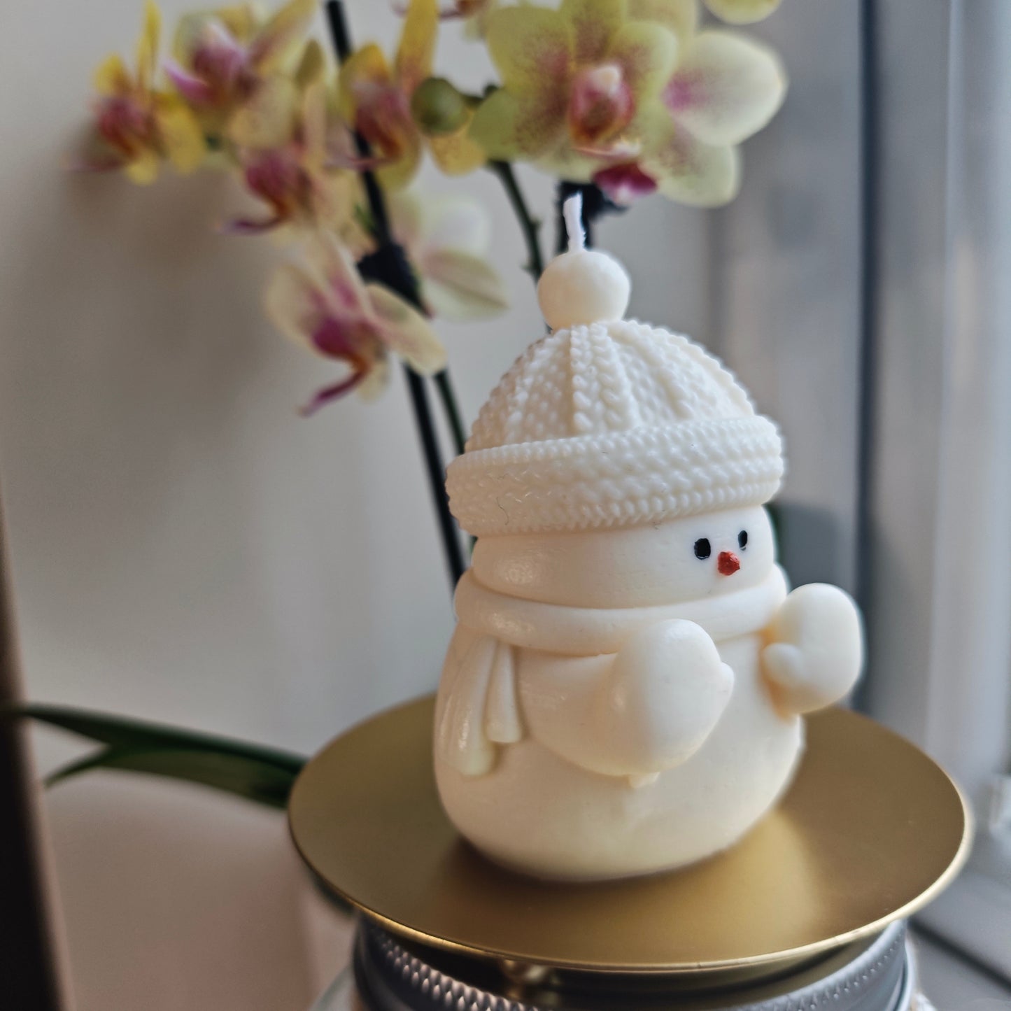 Christmas Snowman Mistletoe Kiss Scented Candle